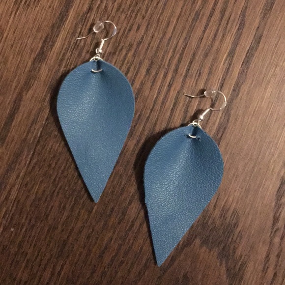 Jewelry - NEW Boho Leather Drop Earrings